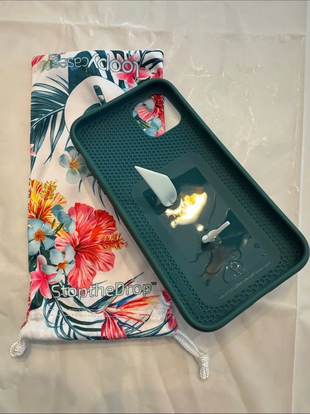 Stringberry and Loopy attractive phone
